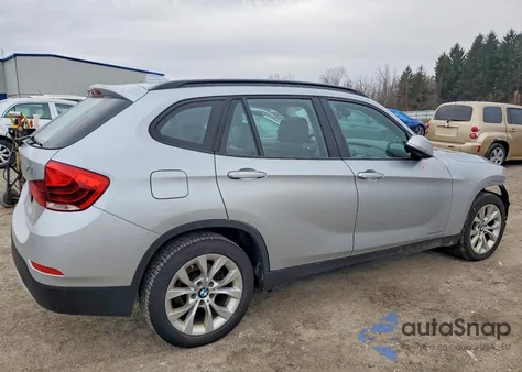 2013 BMW X1 xDrive28I из США, поврежденный, VIN WBAVL1C5XDVR82541